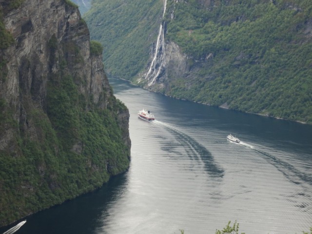Hurtigruten_2015-06-18_14-14